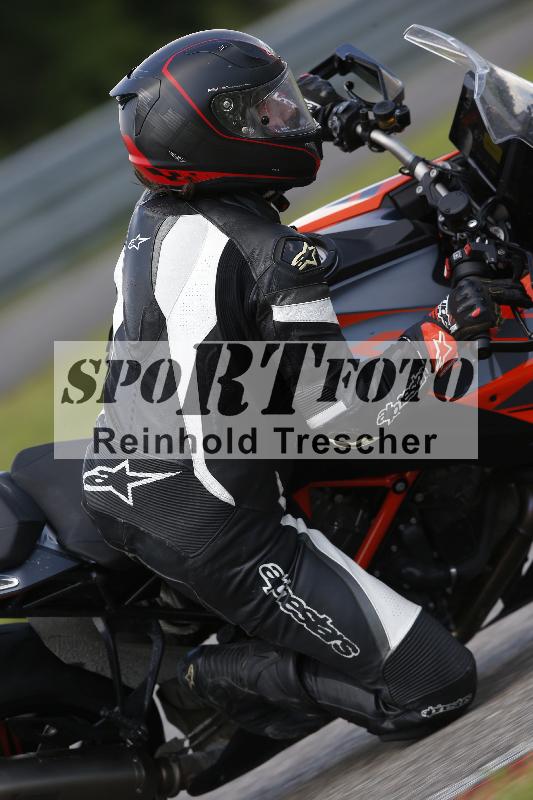 /Archiv-2024/29 12.06.2024 MOTO.CH Track Day ADR/Gruppe blau/unklar